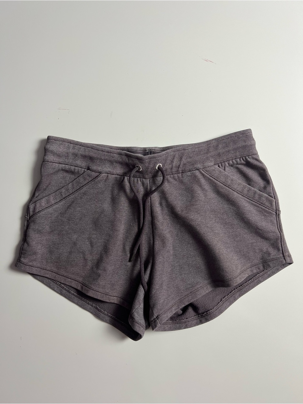 Under Armour Loose Fit Shorts, Size S